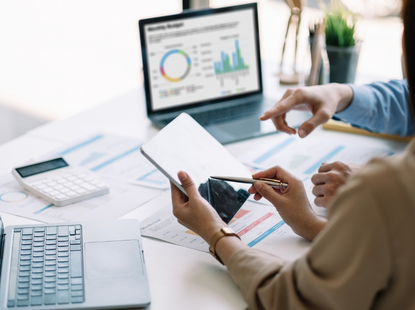 Consulting visual